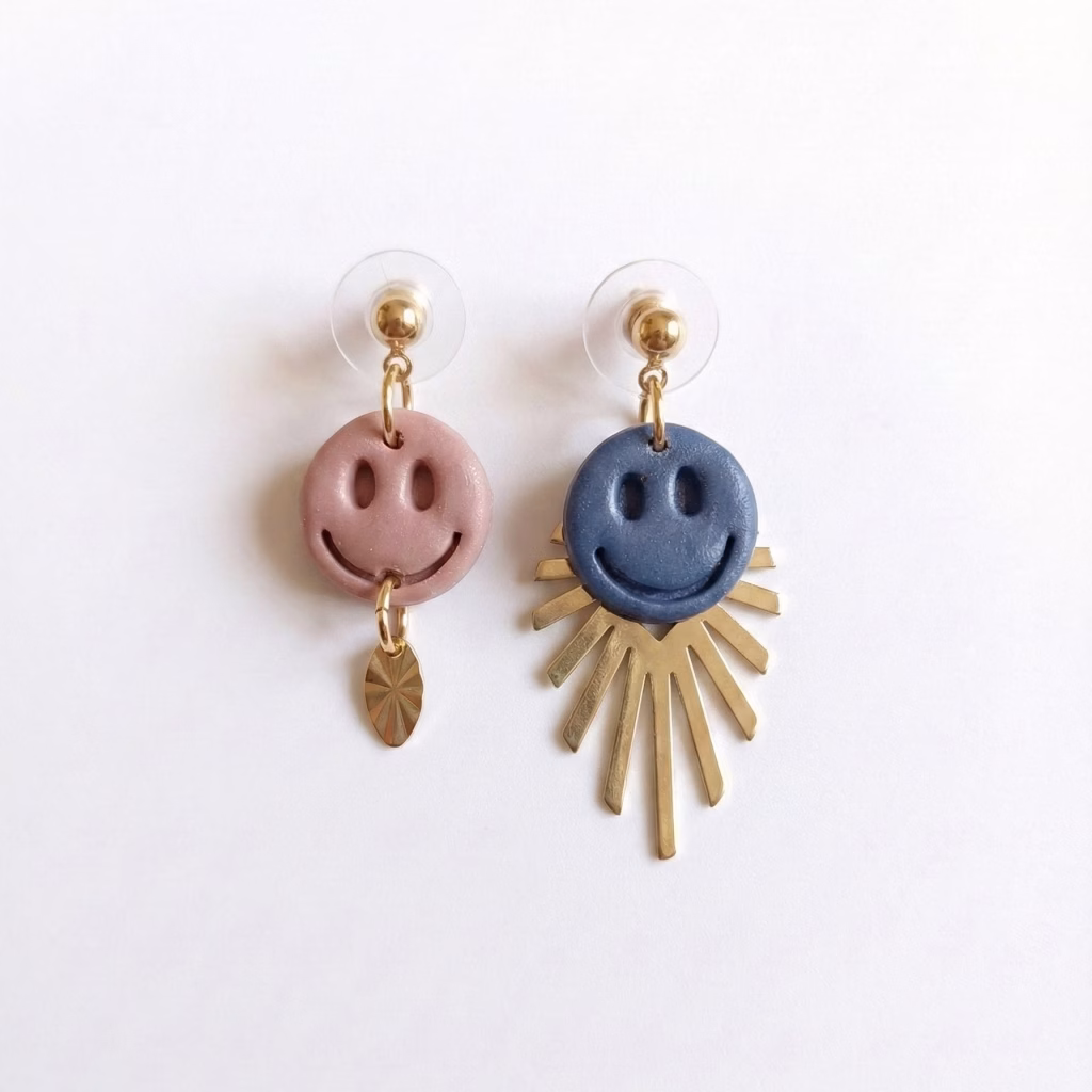 Pendientes Sonrisas – Diversión Artesanal